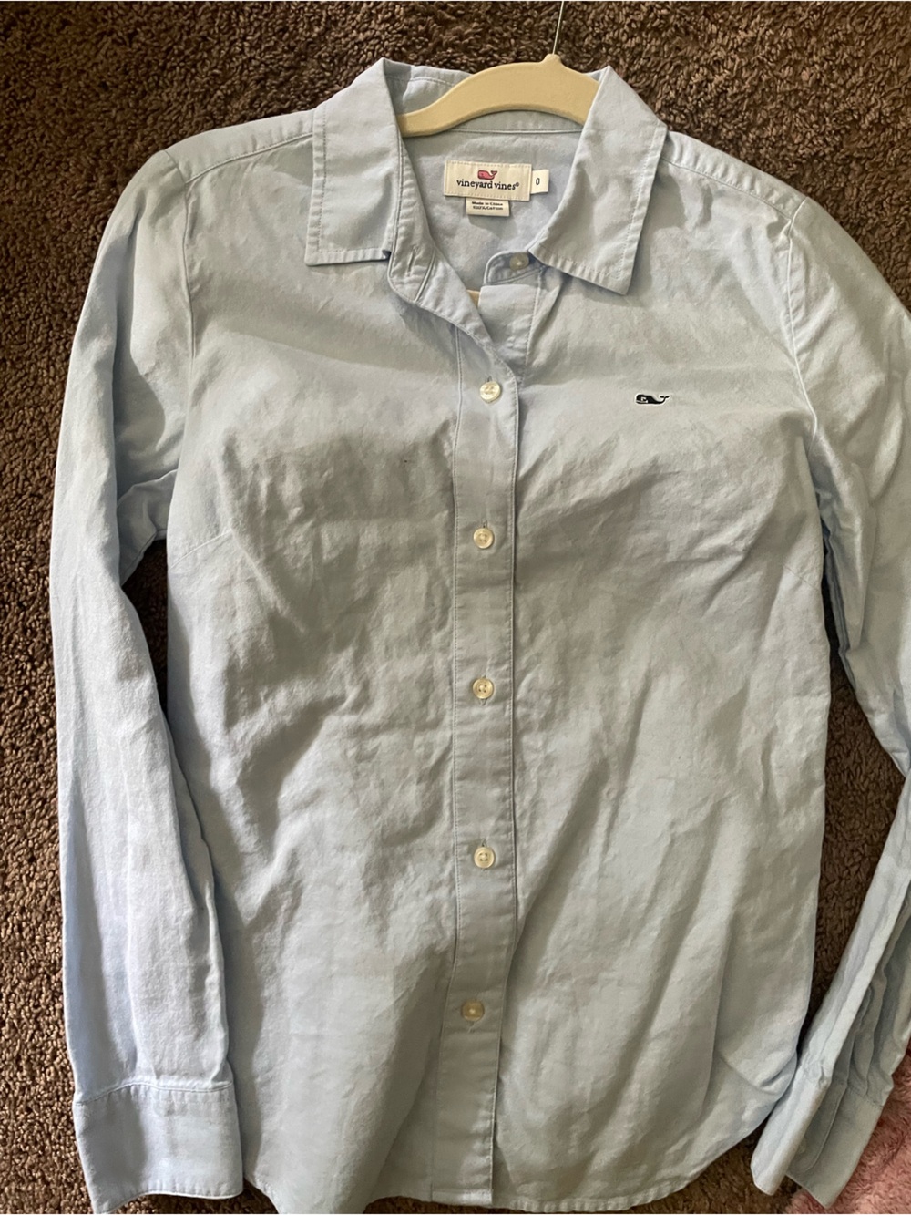 Vineyard vines Women’s Light Blue Button-Down Shirt